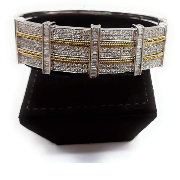 Diamond Bangle for Male and Female of 47.90 Grams - Image 2