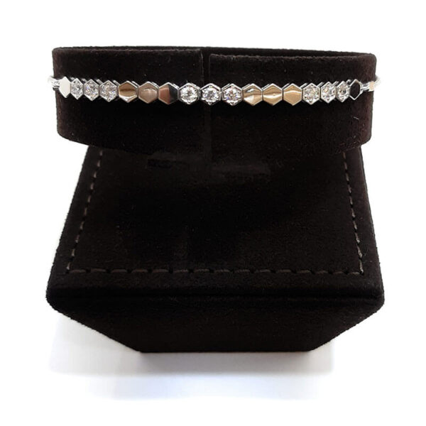 Diamond Bracelet for Female in 5.77 Grams - Image 2
